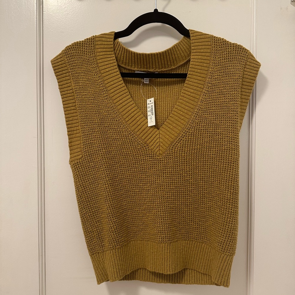 Madewell Mustard V-Neck Sweater Vest